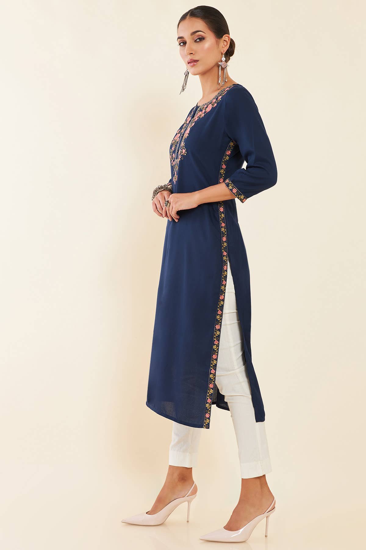 Navy Blue Floral Embroidered Rayon Kurta - View 3